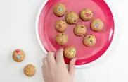 Kunterbunte Cookie-Kugeln: Step 4